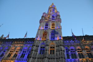 Grand Place en la fête de l'Iris (fiesta de la región Bruselas-capital)