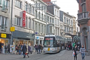 La calle comercial de Velderstraat