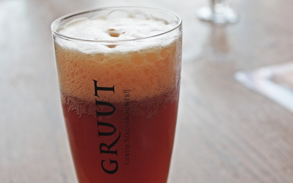 Gruut: una cerveza de hierbas y especias
