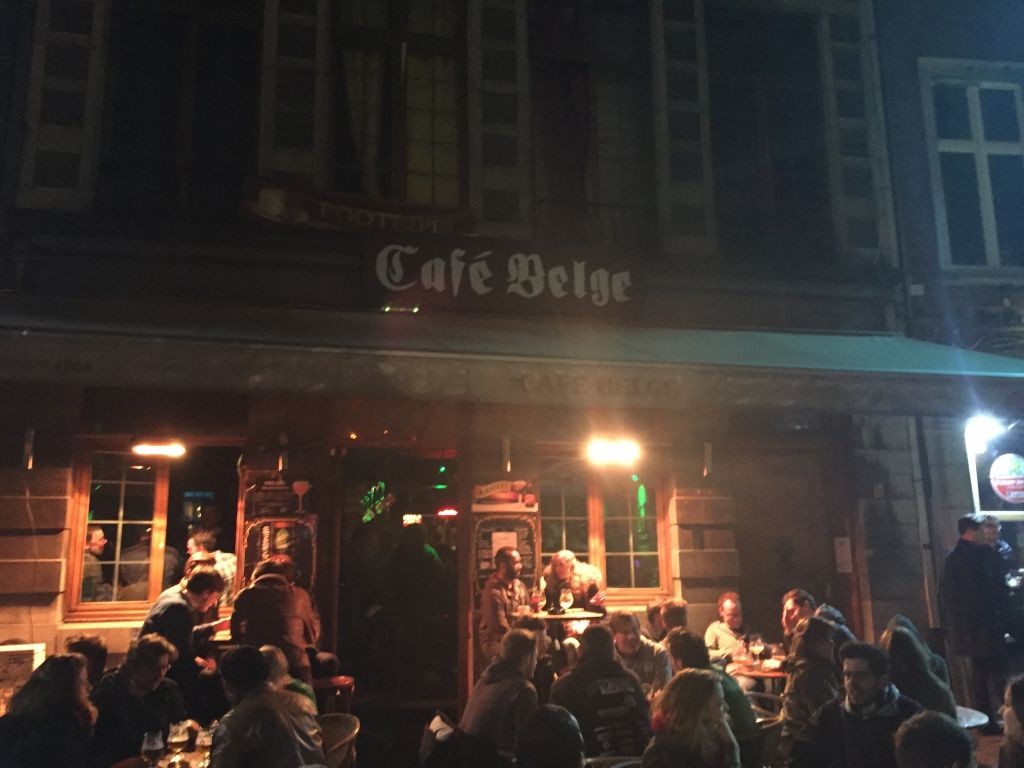 Exterior Café Bege