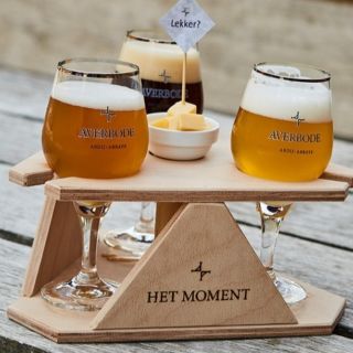 Algunos lugares alimentan el alma. Otros, los sentidos. La Abadía de Averbode hace ambas cosas. 🙌  🍺 Saborea la cerveza de autor de Averbode.
🧀 Saborea el queso artesano de la abadía
🍞 Prueba el legendario pan de jengibre
🚶‍♀️Discover los hermosos alrededores  Quién se apunta a esta experiencia única? ¡Etiqueta a tu compañero de viaje! 👇  📸 Het Moment