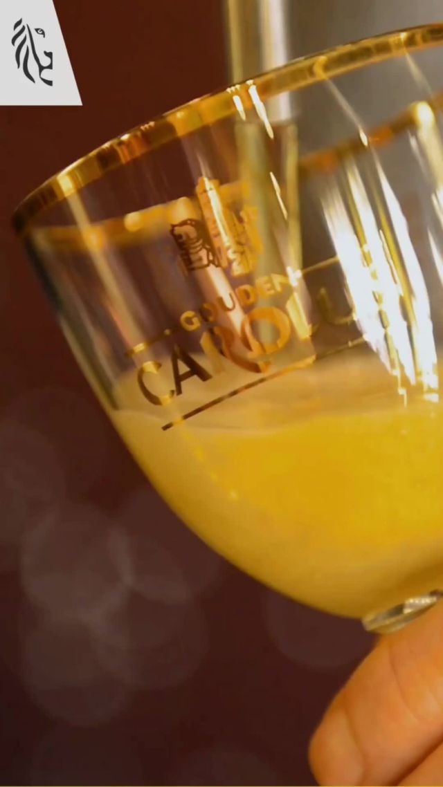 🍺✨ ¿Sabías que la cultura cervecera belga es Patrimonio Inmaterial de la Humanidad? Sumérgete en un mundo de sabores, tradición y pasión. Desde monasterios trapenses hasta las icónicas Lambic de Bruselas, en Flandes cada sorbo cuenta una historia. 🔎 ¿Quieres saber más? Descubre las cervezas belgas y déjate sorprender por su historia, tradiciones y sabores únicos.  #flandes #cervezabelga #turismoflandesybruselas #belgica #culturacervecera #culturacervecerabelga